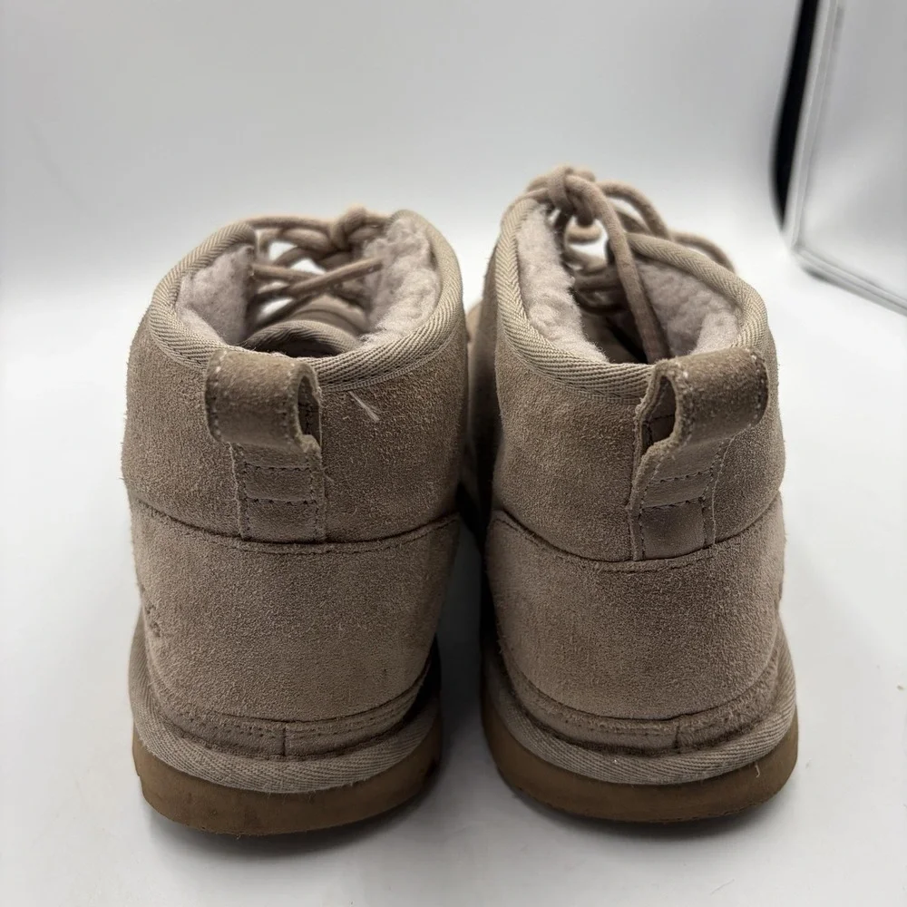 UGG Neumel Boots Beige Tan Suede Sheepskin Chukka Ankle Shoes Men's Size 11